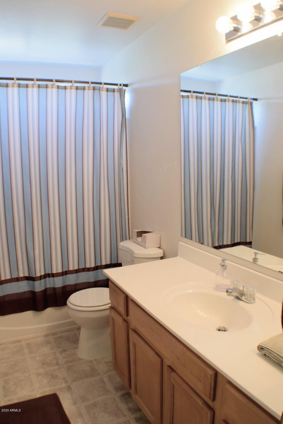 3942 West Carter Road Phoenix, AZ 85041 - Photo 14 of 23 DSC_0147