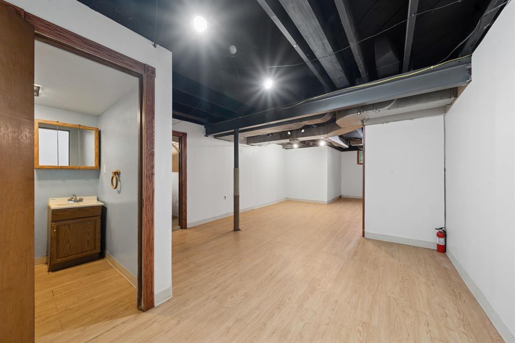 610 Cascade Road Pittsburgh, PA 15221 - Photo 28 of 33