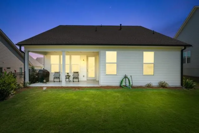 $529,990 | 215 Silver Court, Hoschton, GA 30548