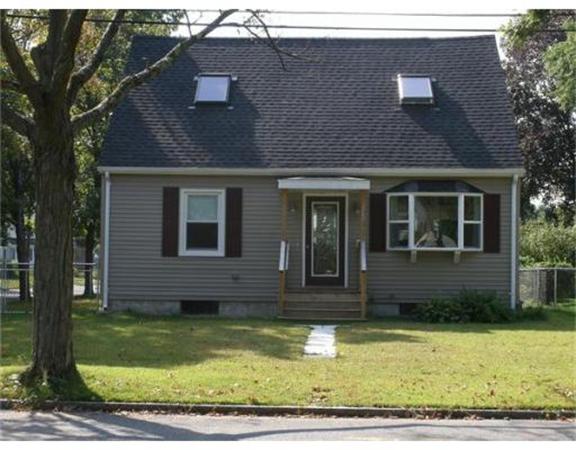 209 Gifford Street Springfield, MA 01118 - Photo 1 of 1