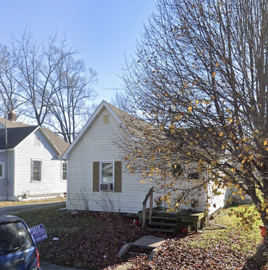 529 West 21st Street Anderson, IN 46016 - Photo 2 of 11