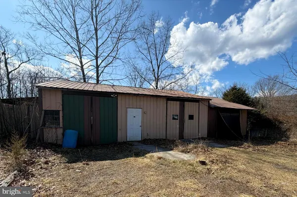 $164,900 | 986 Rushing River Road, Augusta, WV 26704