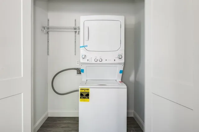 $419,900 | 725-727 Central Avenue, Unit 302, Dover, NH 03820