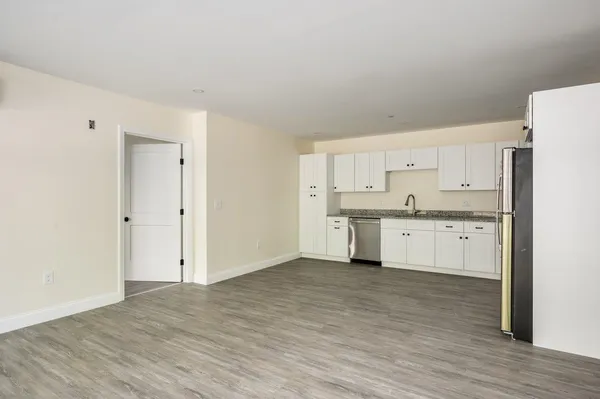 $399,900 | 725-727 Central Avenue, Unit 302, Dover, NH 03820