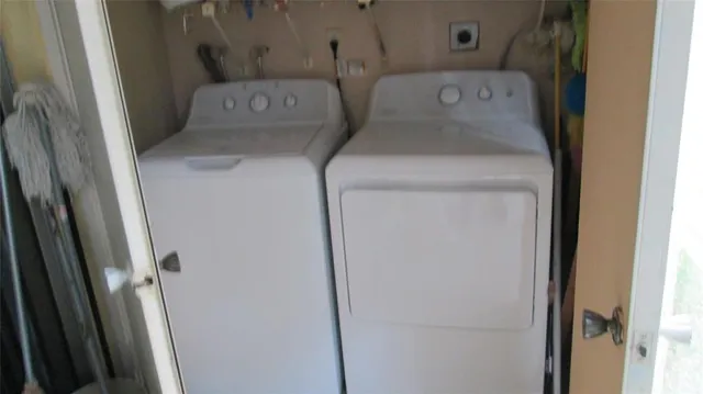 $180,000 | 3321 Northwest 47th Terrace, Unit 223, Lauderdale Lakes, FL 33319