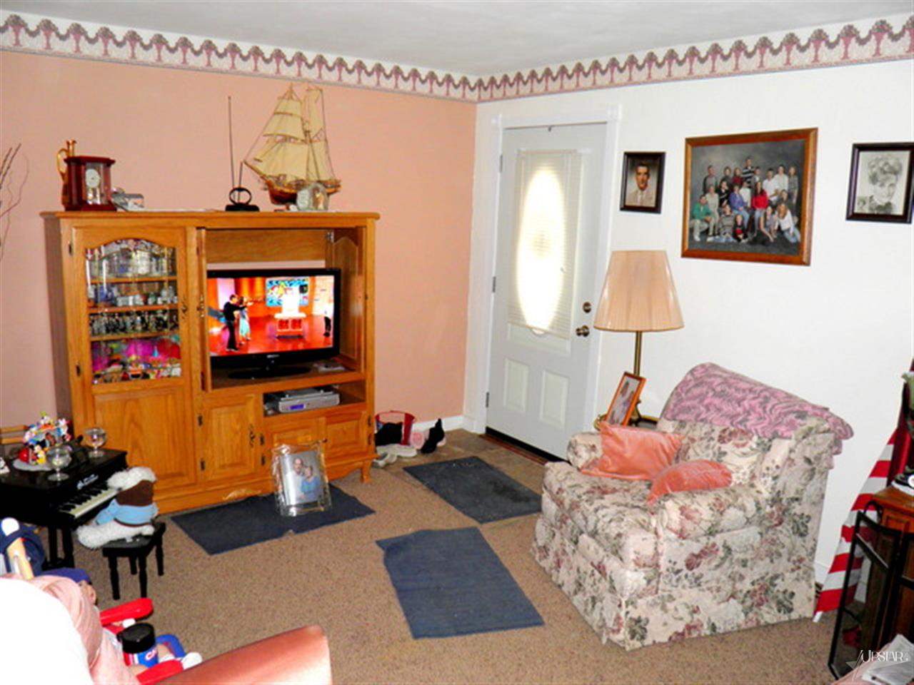 1333 Mayfield Road Fort Wayne, IN 46825 - Photo 2 of 8