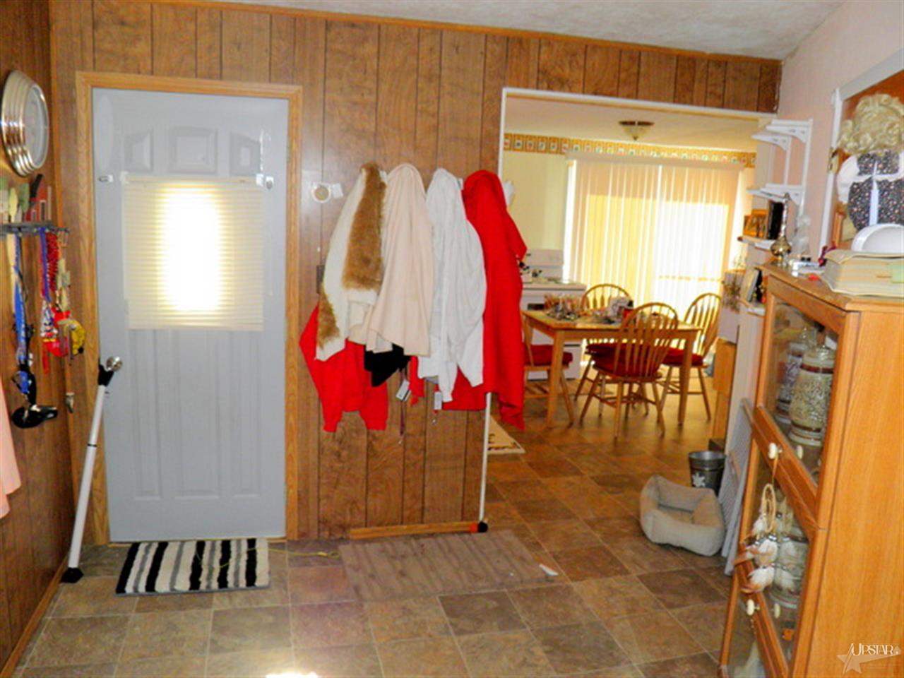 1333 Mayfield Road Fort Wayne, IN 46825 - Photo 5 of 8