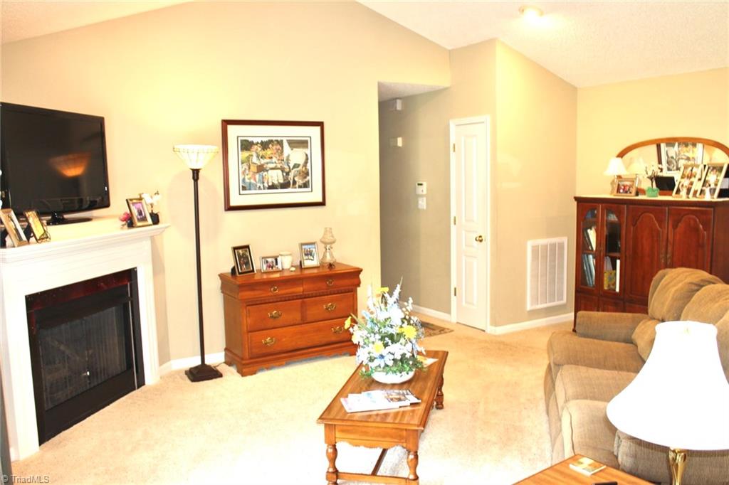652 Tyro School Road Lexington, NC 27295 - Photo 4 of 14 Gallery Image 4