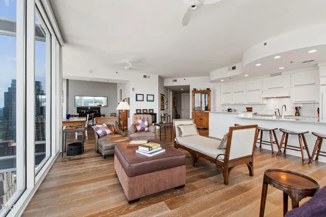 $830,000 | 301 Fayetteville Street, Unit 2614, Raleigh, NC 27601