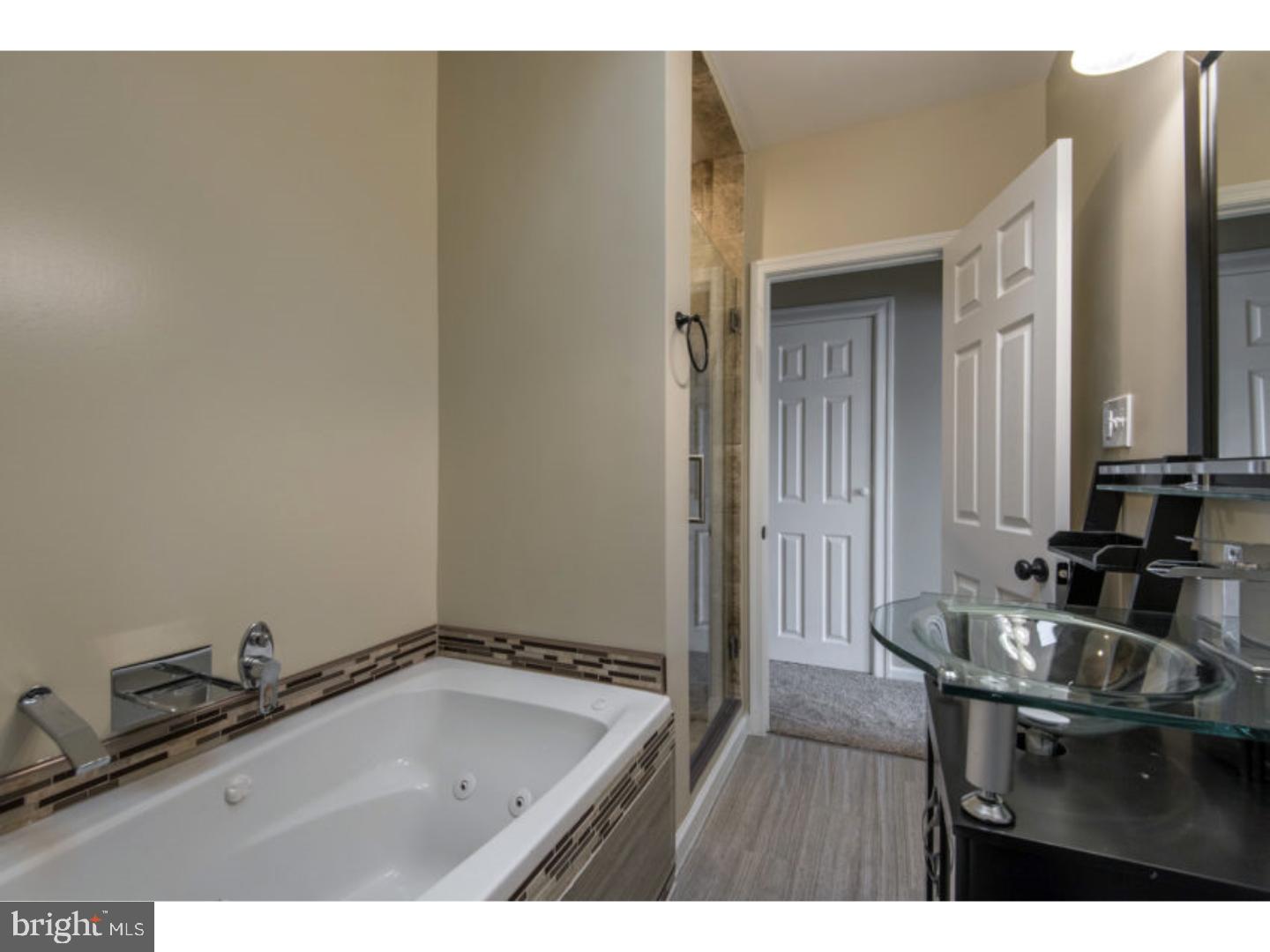 907 West Tabor Road Philadelphia, PA 19141 - Photo 11 of 23 Gallery Image 11