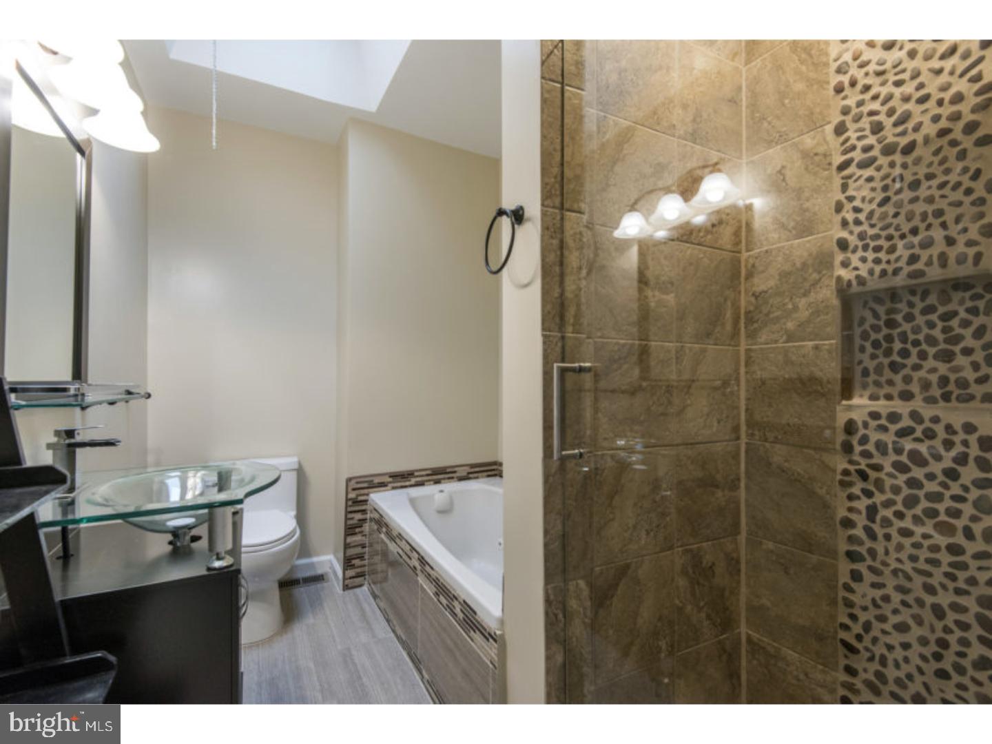 907 West Tabor Road Philadelphia, PA 19141 - Photo 14 of 23 Gallery Image 14