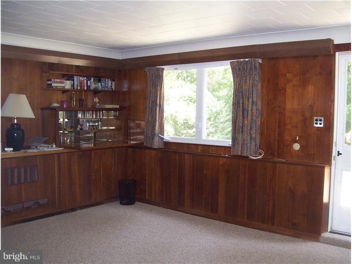 859 Morefield Road Philadelphia, PA 19115 - Photo 17 of 23