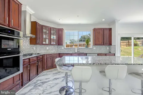 $699,900 | 6810 Ashleys Crossing Court, Temple Hills, MD 20748