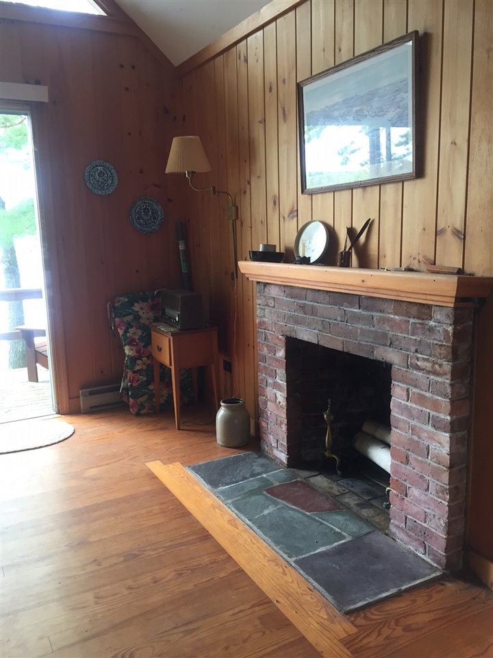 56 Hopewell Point Road, Unit 228/39 Wolfeboro, NH 03894 - Photo 11 of 19 Gallery Image 11