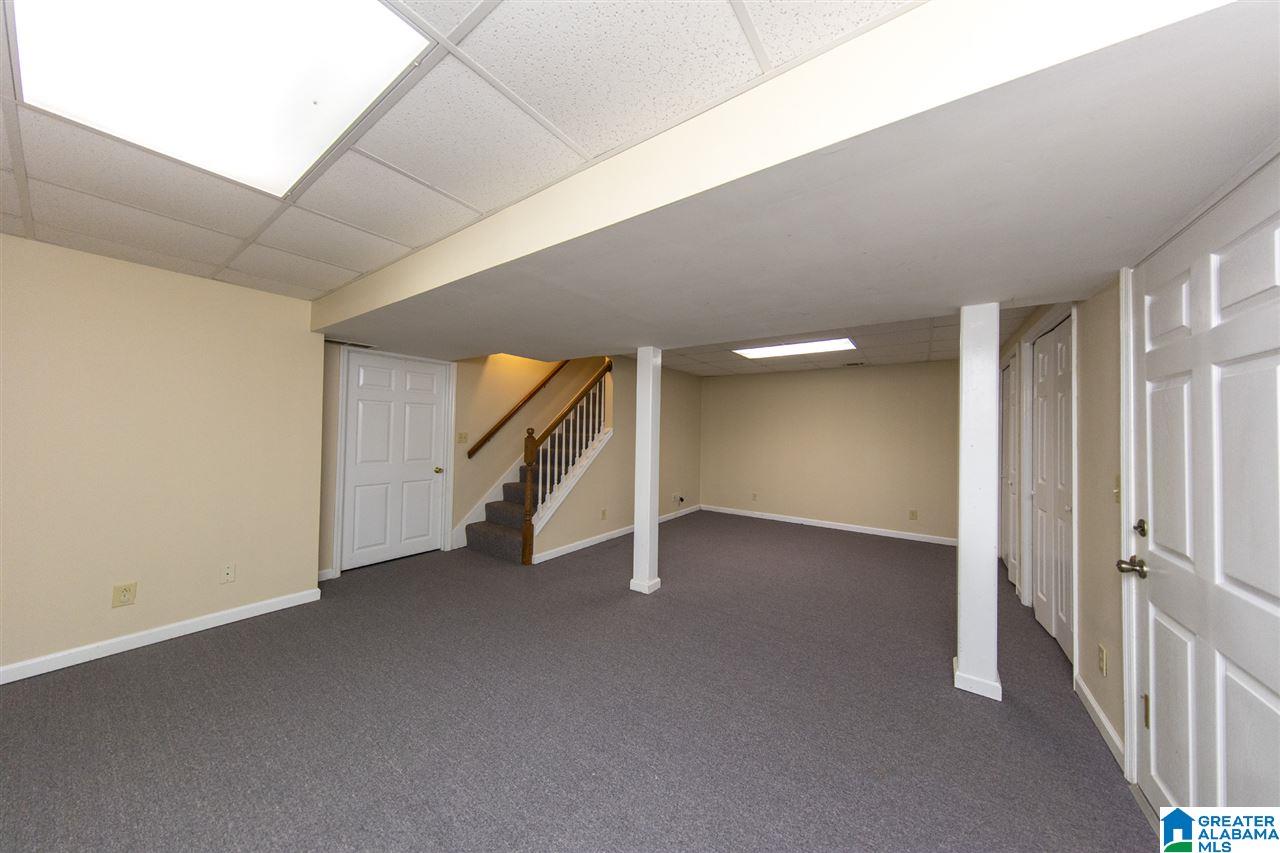 904 Rockingham Road Birmingham, AL 35235 - Photo 33 of 37