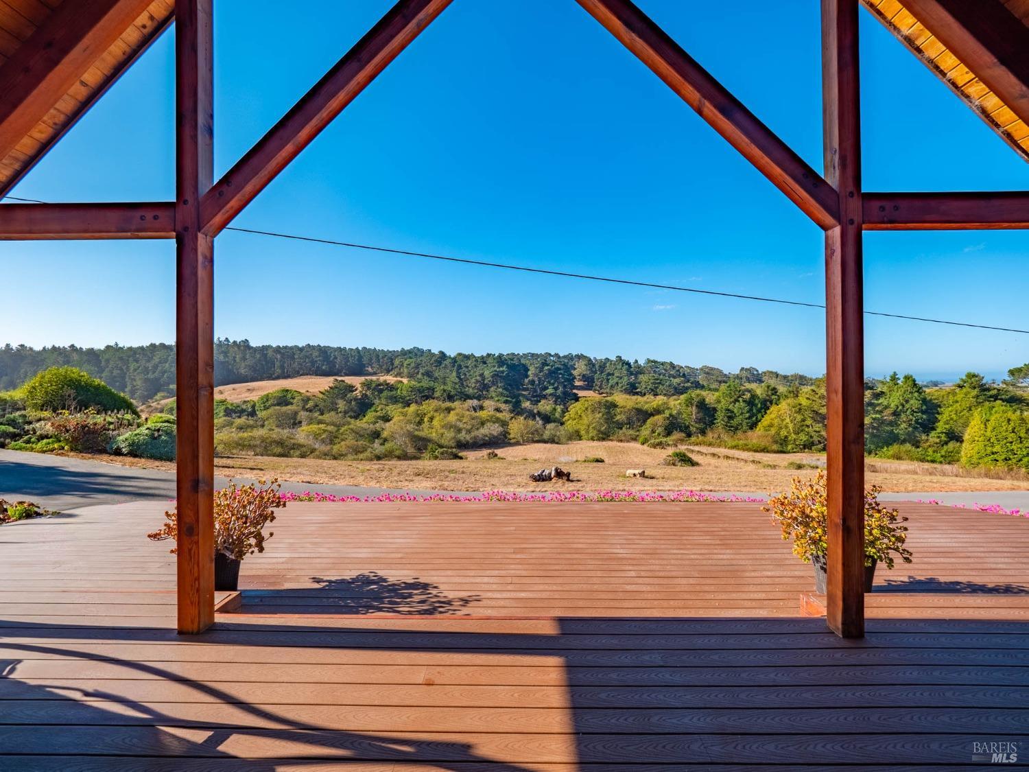 43500 Crispin Road Manchester, CA 95459 - Photo 7 of 98