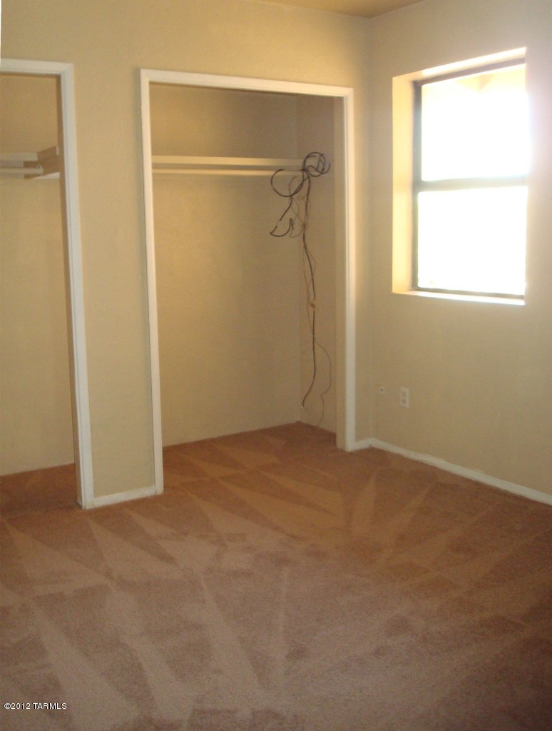 1945 West Sunkist Road Tucson, AZ 85755 - Photo 18 of 24 Gallery Image 18