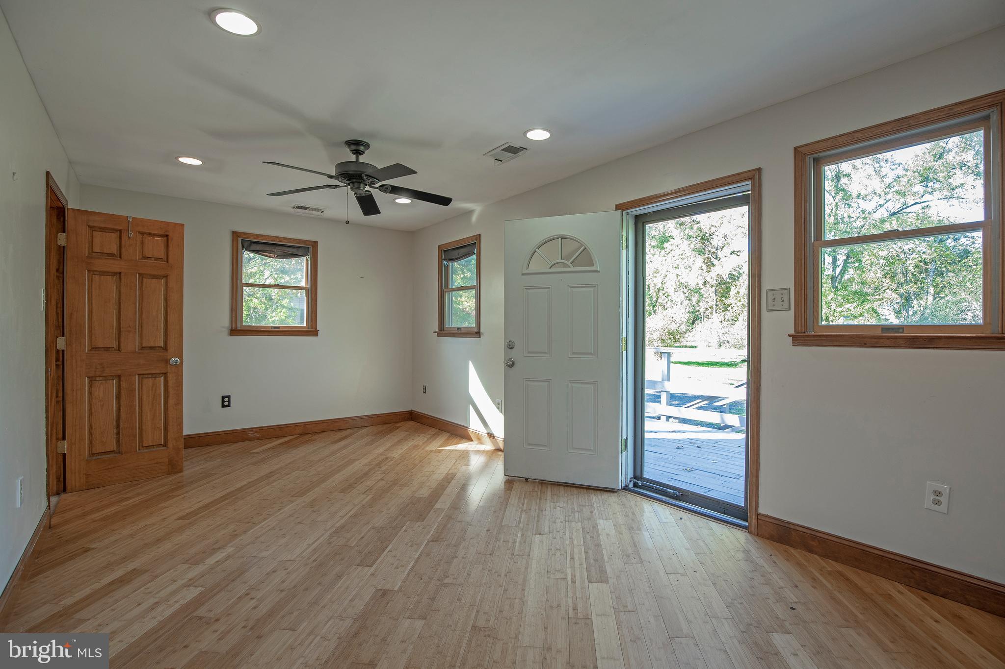5 Walter Road Chalfont, PA 18914 - Photo 34 of 59 Guest Apt LR