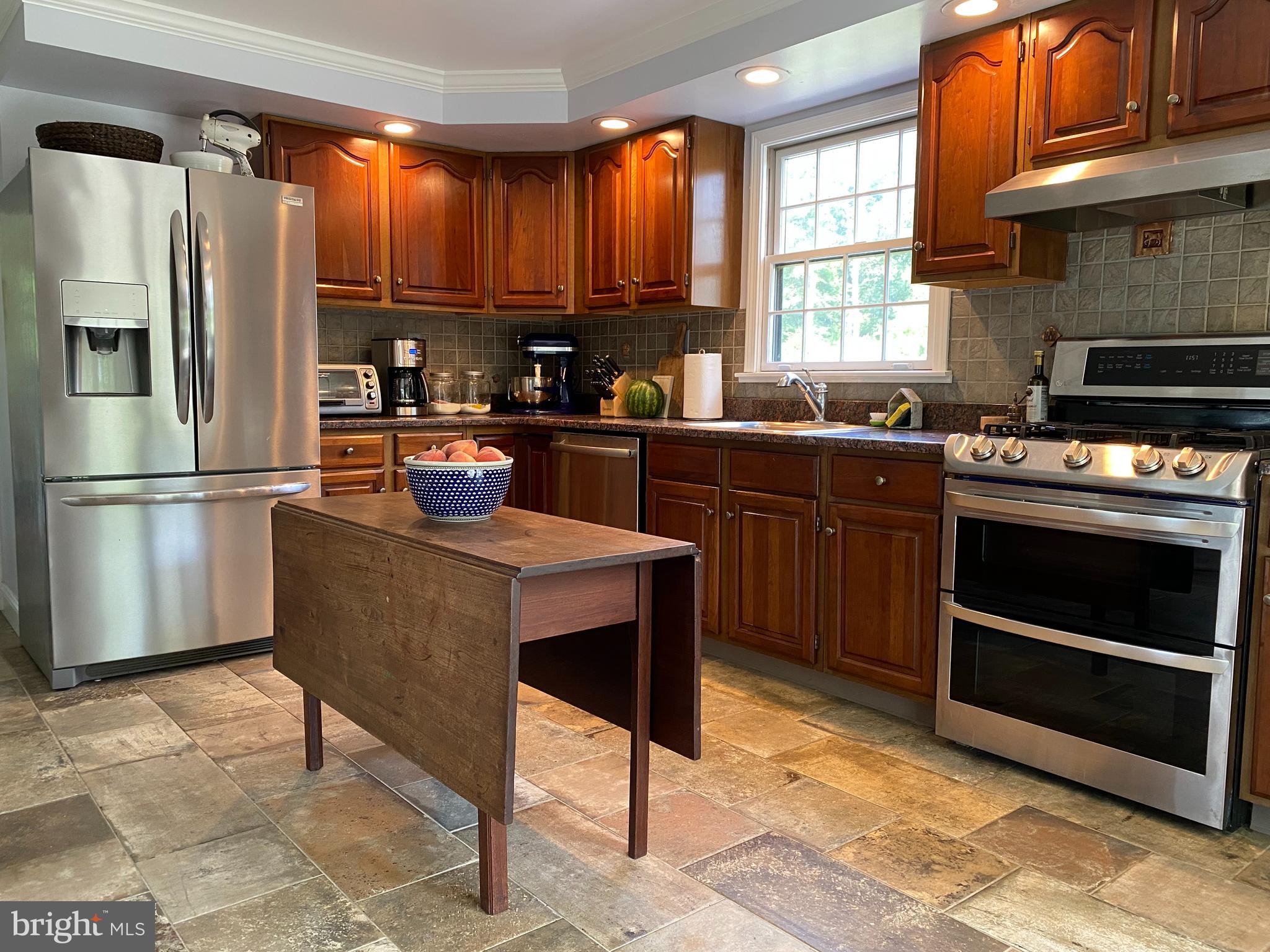 5 Walter Road Chalfont, PA 18914 - Photo 10 of 59 Gallery Image 10