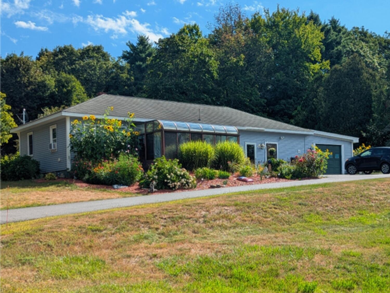 11 Beaver Hill Road Sanford, ME 04083 - Photo 1 of 29 1 beav