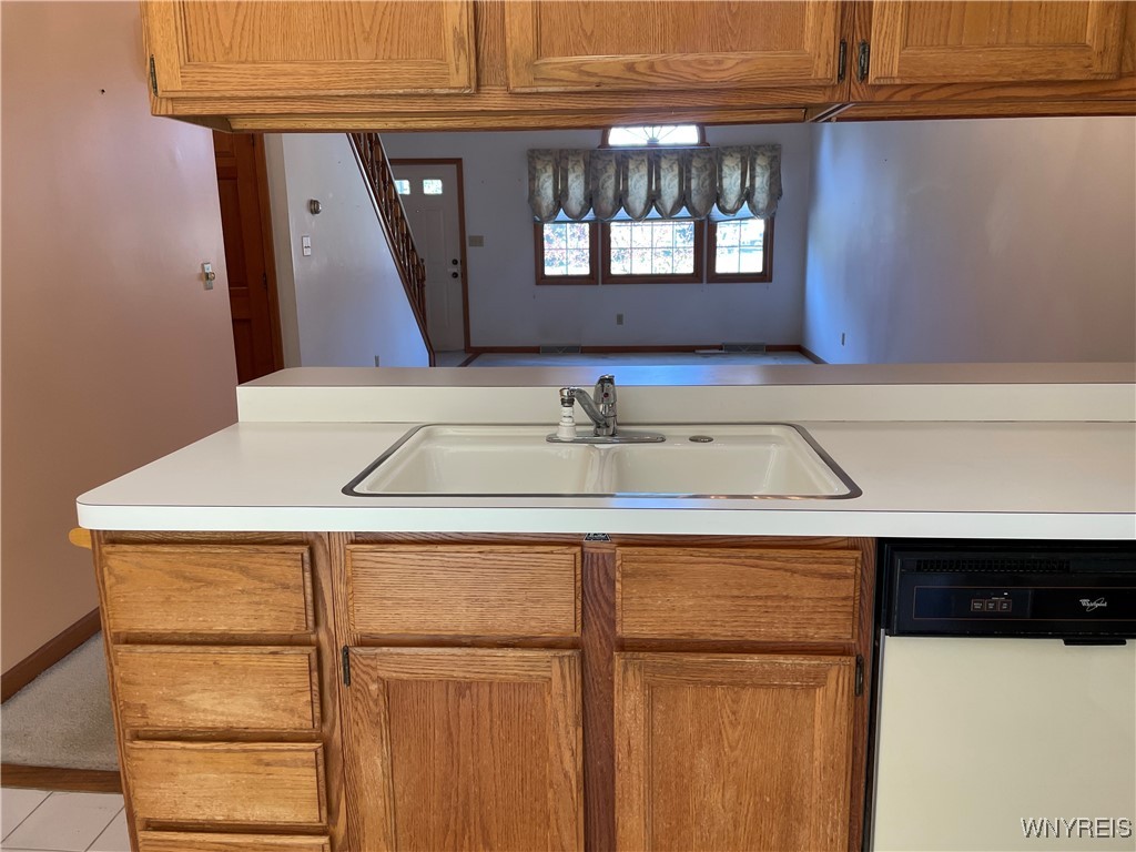 62 Lees Landing Elma, NY 14059 - Photo 7 of 27