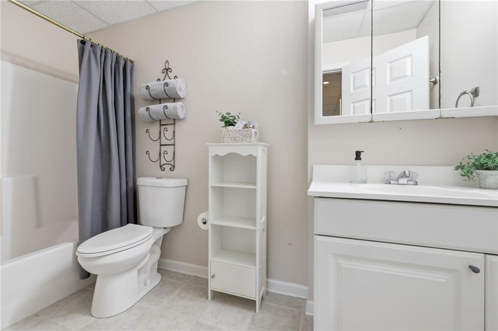 2325 Ivey Oaks Road Cumming, GA 30041 - Photo 32 of 40
