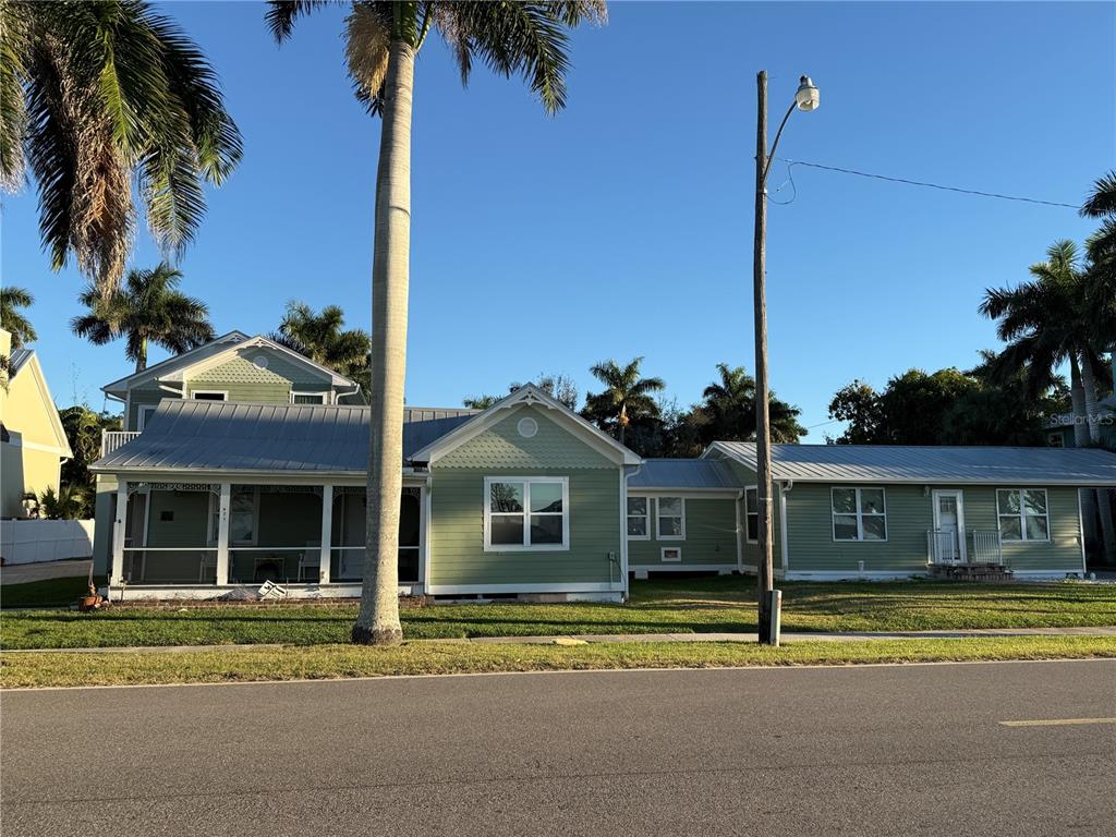 621 West Retta Esplanade Punta Gorda, FL 33950 - Photo 15 of 19