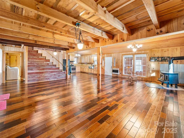 $325,000 | 1115 Elk Wallow, Bakersville, NC 28705