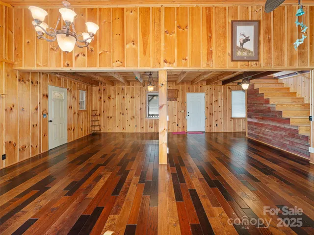 $325,000 | 1115 Elk Wallow, Bakersville, NC 28705