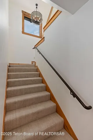 $1,399,000 | 19 Moulton Lane, Victor, ID 83455