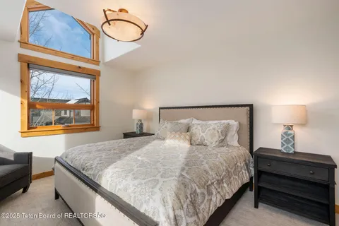 $1,399,000 | 19 Moulton Lane, Victor, ID 83455