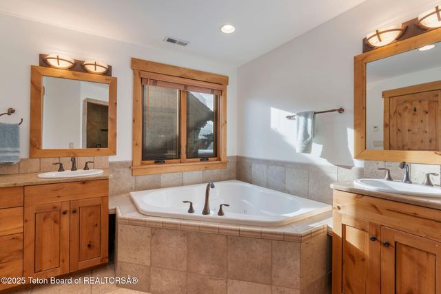 $1,499,000 | 19 Moulton Lane, Victor, ID 83455