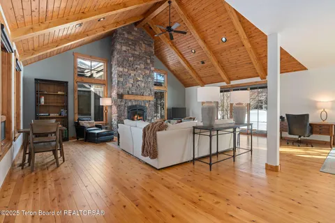 $1,399,000 | 19 Moulton Lane, Victor, ID 83455