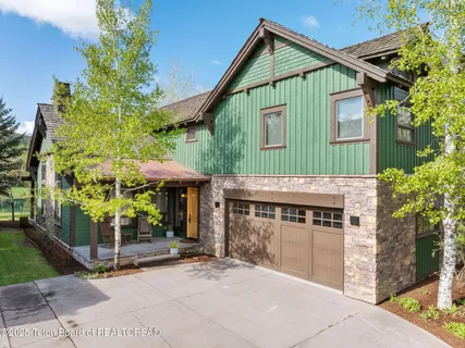 $1,399,000 | 19 Moulton Lane, Victor, ID 83455