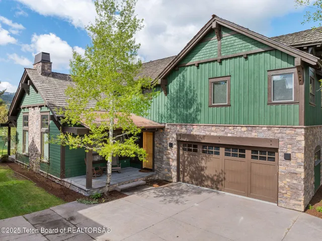 $1,399,000 | 19 Moulton Lane, Victor, ID 83455