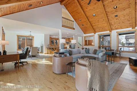 $1,399,000 | 19 Moulton Lane, Victor, ID 83455