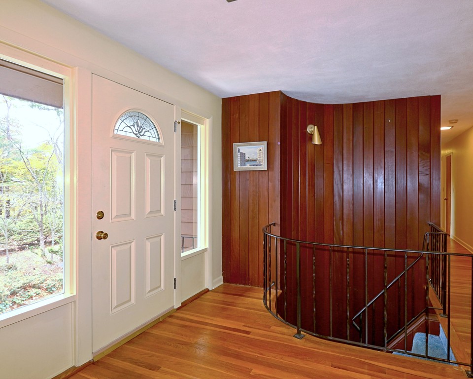 42 Barney Hill Road Wayland, MA 01778 - Photo 22 of 29 Gallery Image 22