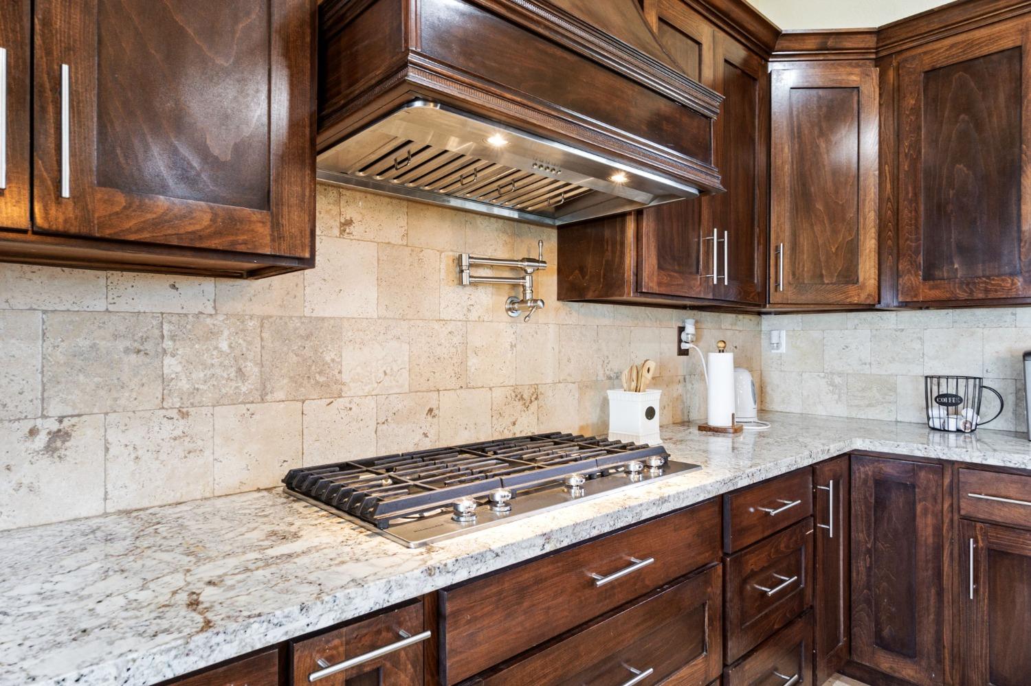 38176 Cardinal Lane Squaw Valley, CA 93675 - Photo 15 of 42