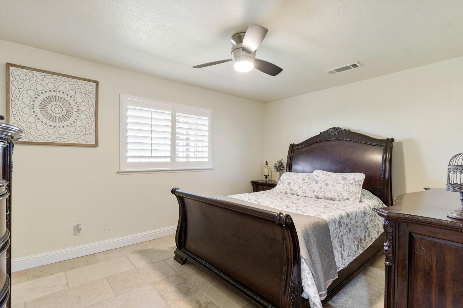 38176 Cardinal Lane Squaw Valley, CA 93675 - Photo 18 of 42