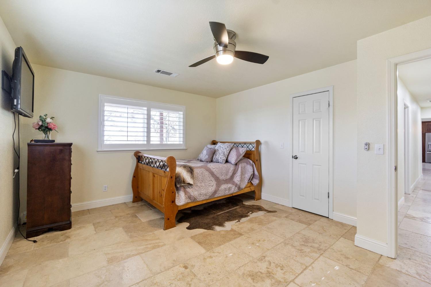 38176 Cardinal Lane Squaw Valley, CA 93675 - Photo 20 of 42