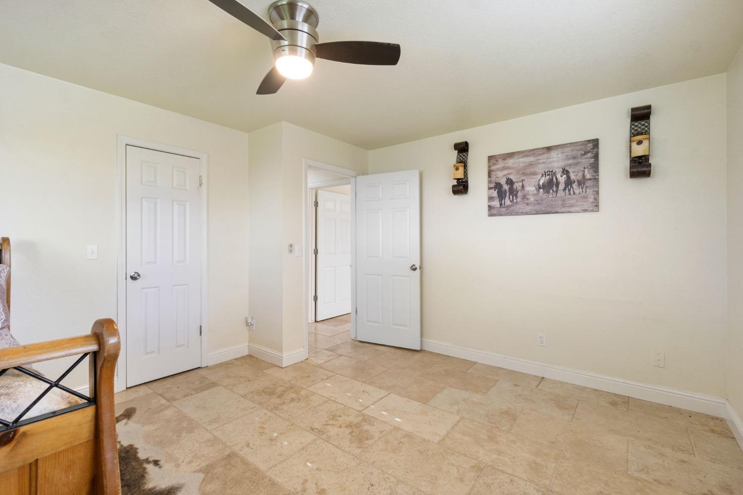 38176 Cardinal Lane Squaw Valley, CA 93675 - Photo 21 of 42