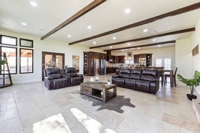 $2,395,000 | 38176 Cardinal Lane, Squaw Valley, CA 93675