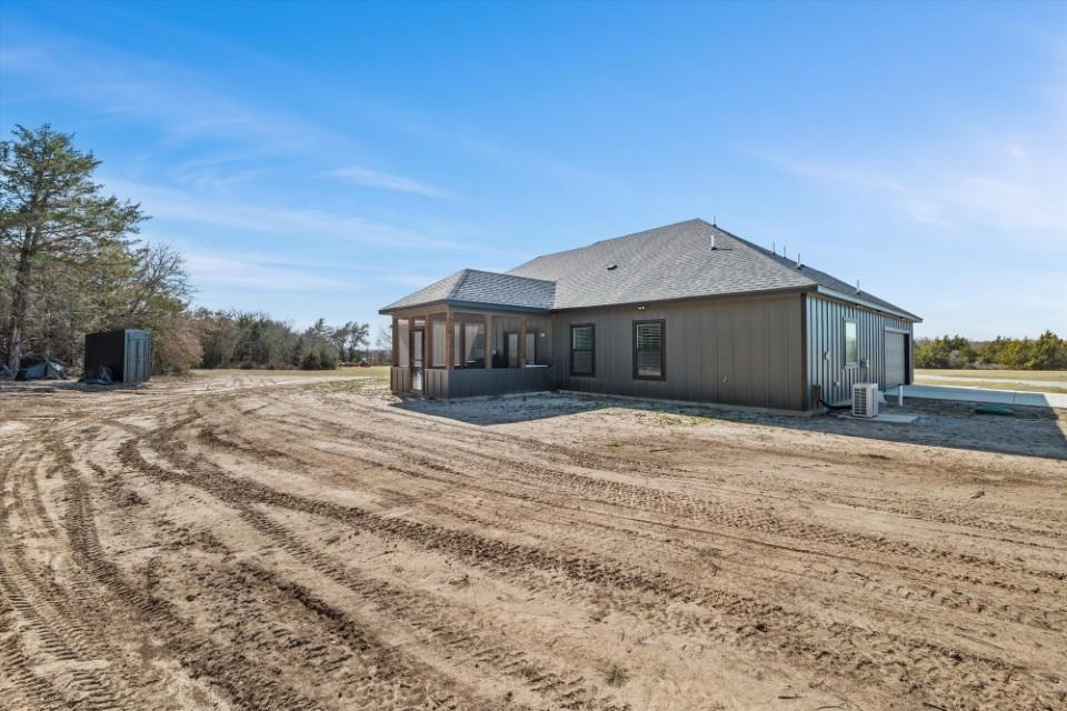 298 Greanead Road Forestburg, TX 76239 - Photo 10 of 38 a house with a outdoor space