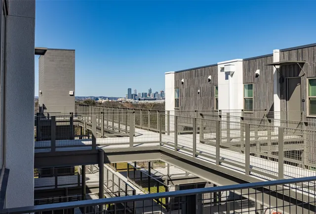 $1,464 | 1806 Clubview Avenue, Austin, TX 78741