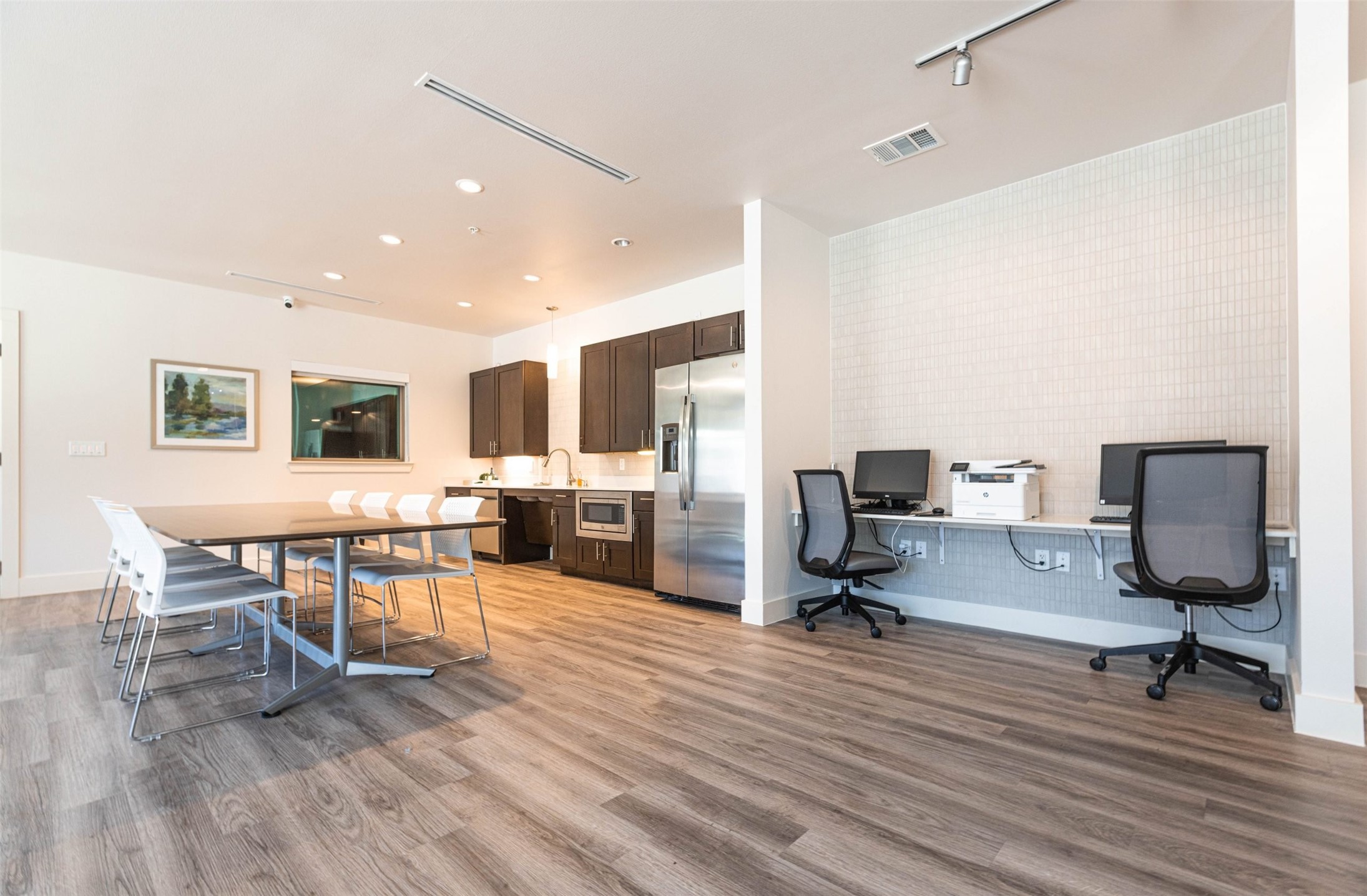 1806 Clubview Avenue Austin, TX 78741 - Photo 6 of 8