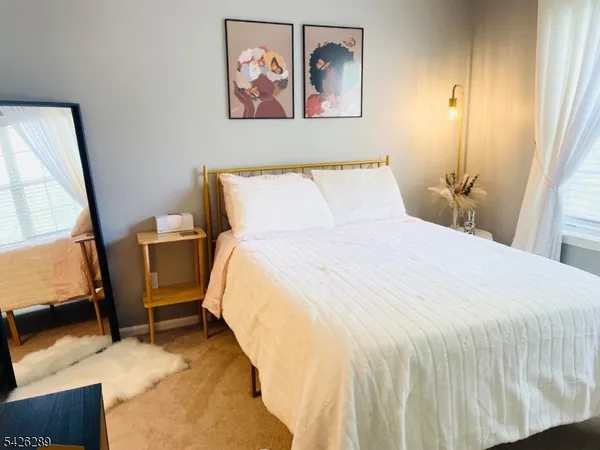 $375,000 | 322 Stratford Place, Unit 322, Bridgewater, NJ 08805