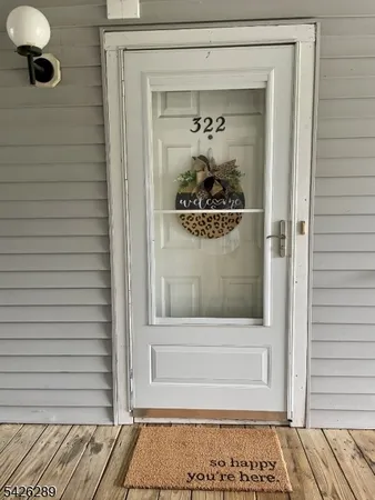 $375,000 | 322 Stratford Place, Unit 322, Bridgewater, NJ 08805