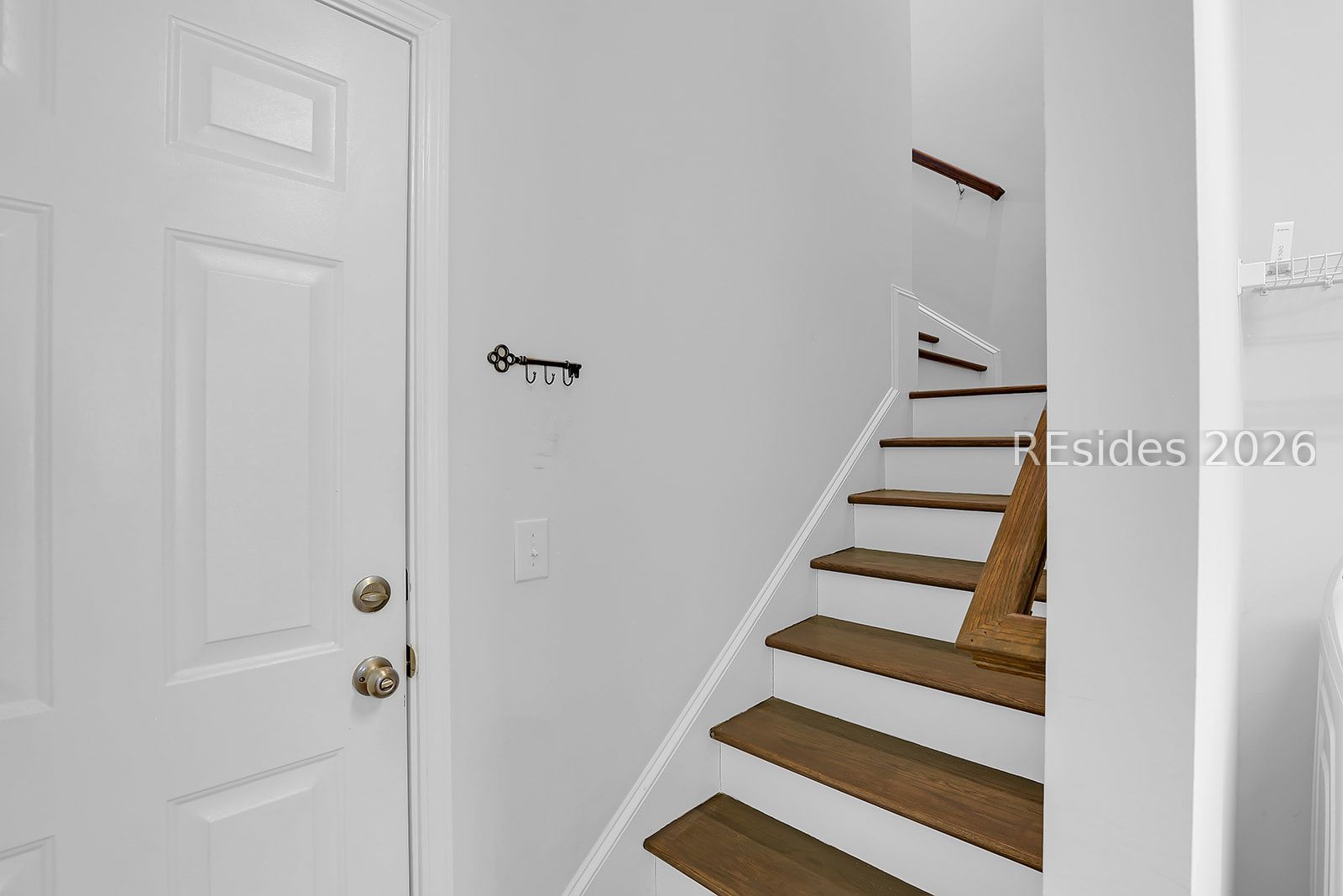 180 Sullivan Circle Ridgeland, SC 29936 - Photo 35 of 70 Wood stairs to 4 bedroom