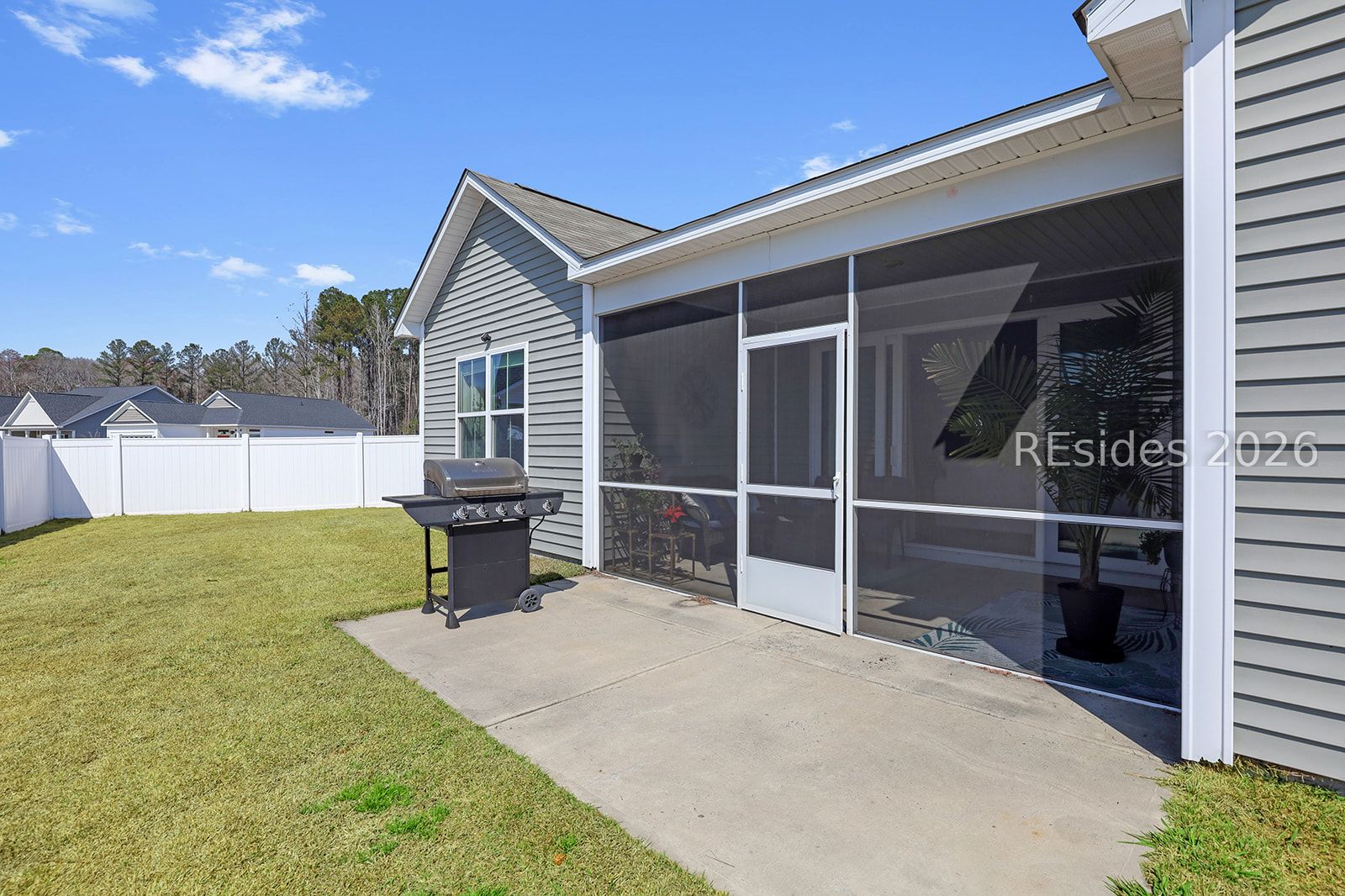 180 Sullivan Circle Ridgeland, SC 29936 - Photo 47 of 70 Concrete pad for grill, fire pit