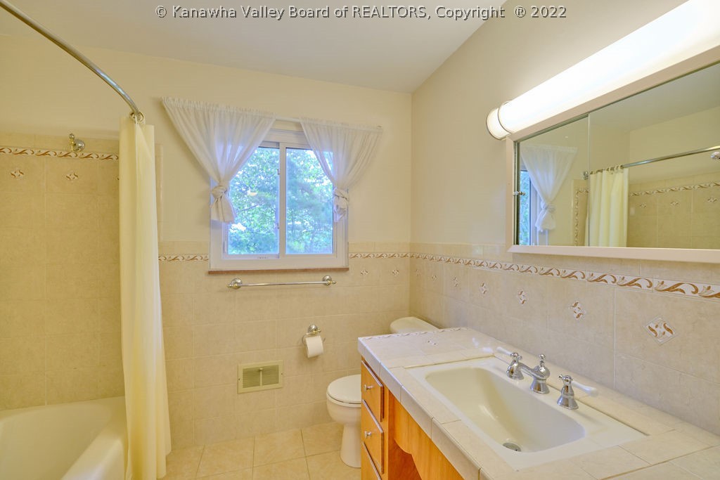823 Beaumont Road Charleston, WV 25314 - Photo 27 of 33 Gallery Image 27